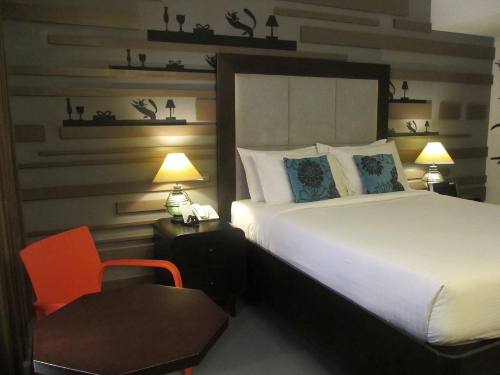 The Theodore Hotel Tagaytay City Extérieur photo