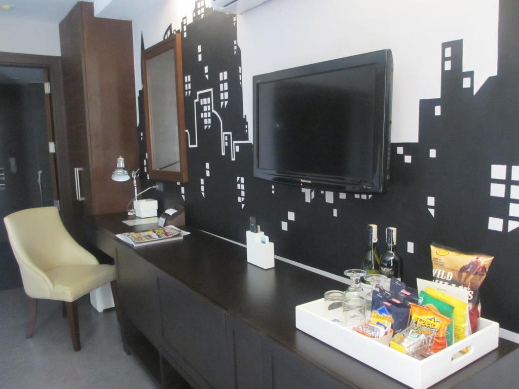 The Theodore Hotel Tagaytay City Extérieur photo