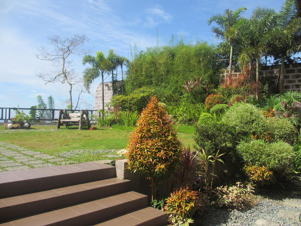 The Theodore Hotel Tagaytay City Extérieur photo