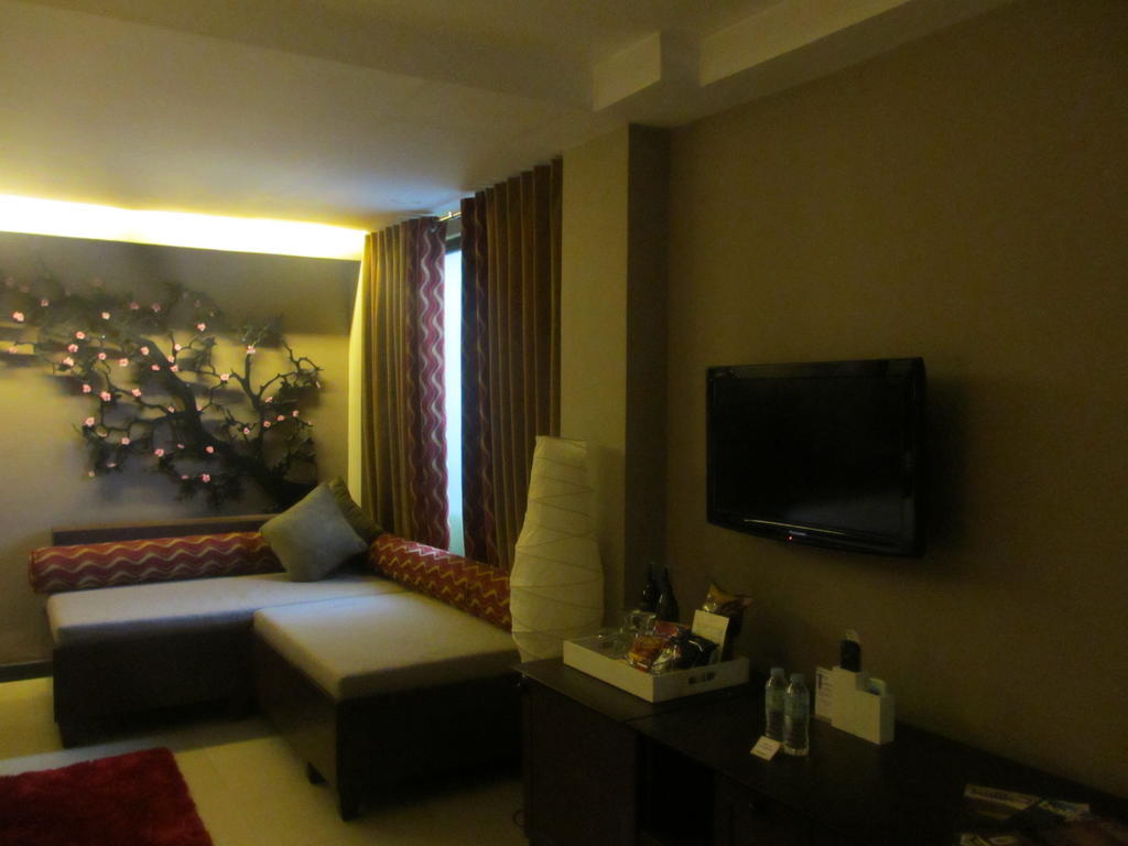 The Theodore Hotel Tagaytay City Extérieur photo